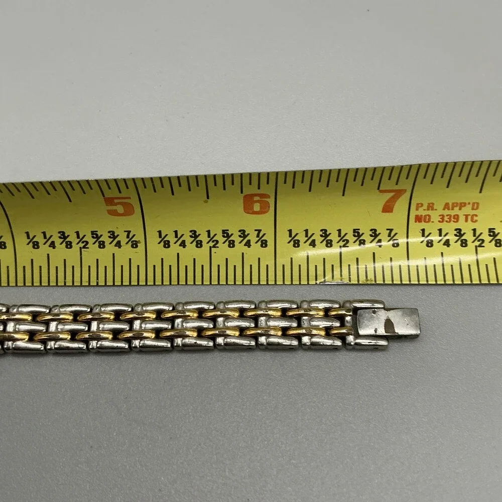 Vintage Seiko Womens Watch 17mm Two Tone Bracelet V400-1029 New Battery 7